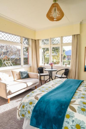 Sunny Mornington 2 Bedroom Guest Suite, Dunedin